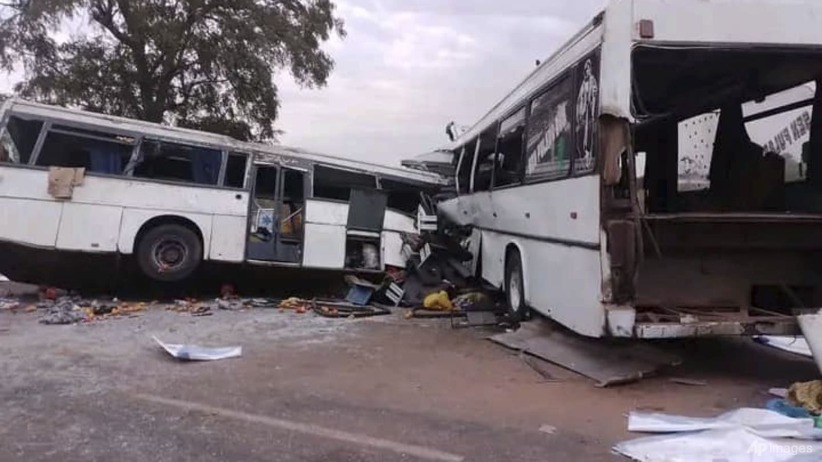 senegal-declares-national-mourning-after-bus-crash-kills-dozens