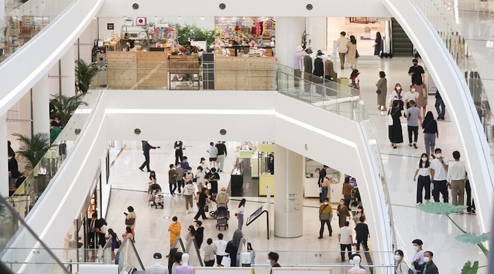 south-korean-retail-sales-show-growth-as-outdoor-activities-return-–-inside-retail