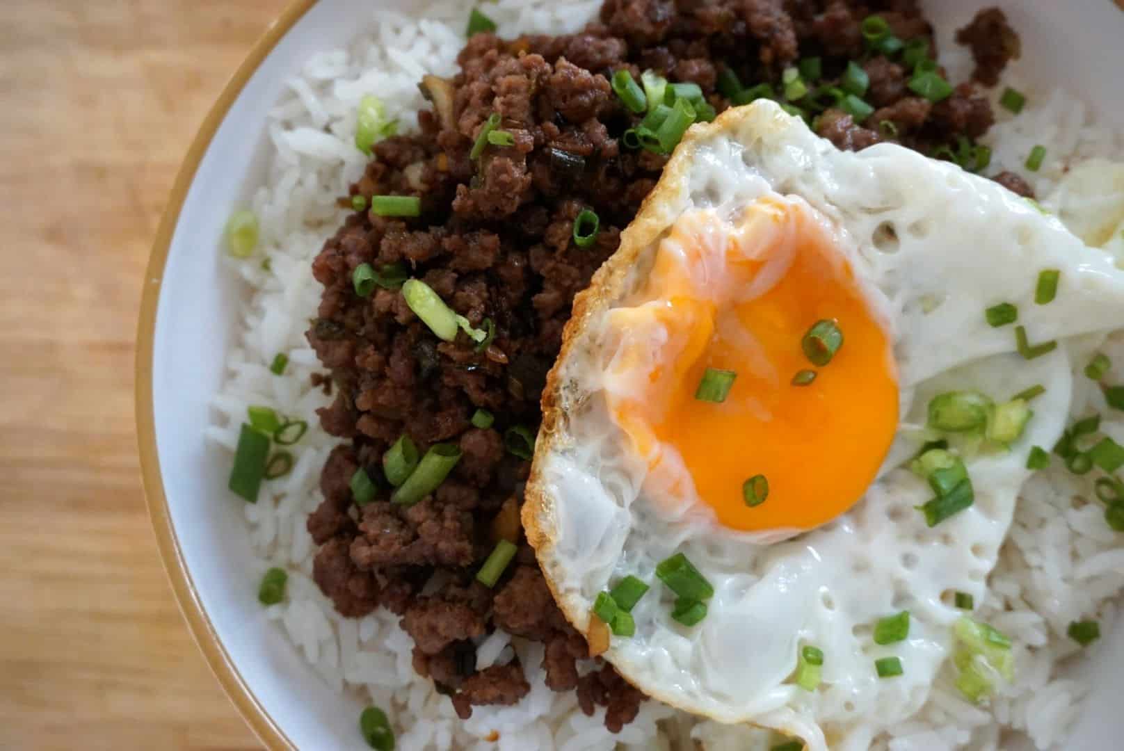 korean-beef-bibimbap-bowl-with-7-simple-ingredients