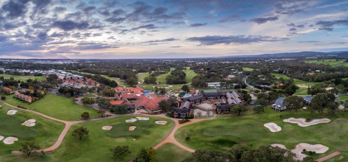 novotel-vines-resort-getaways