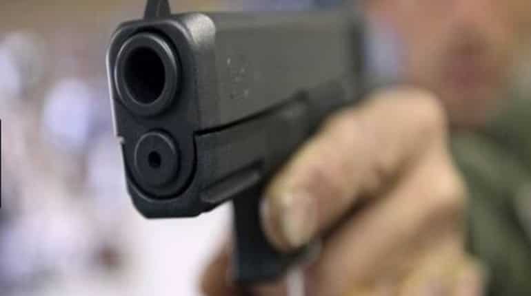 19-year-old-pakistani-girl-shot-dead-by-her-father-in-karachi-court-over-‘honour’