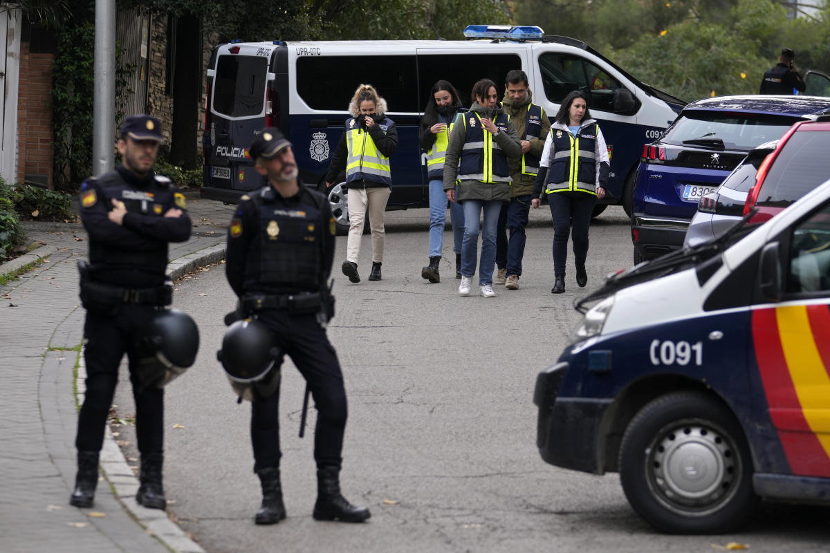 spanish-court-charges-letter-bomb-suspect-with-terrorism