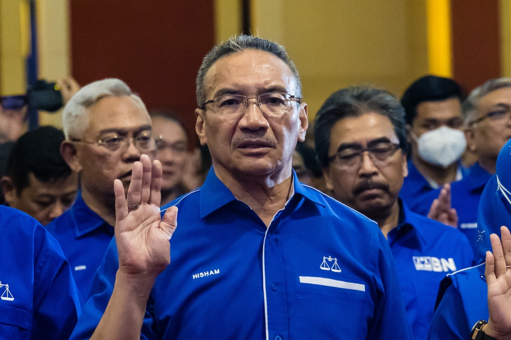 what's-next-for-hishammuddin?-'this-is-just-the-beginning,'-says-sembrong-mp-after-six-year-suspension-–-asia-newsday