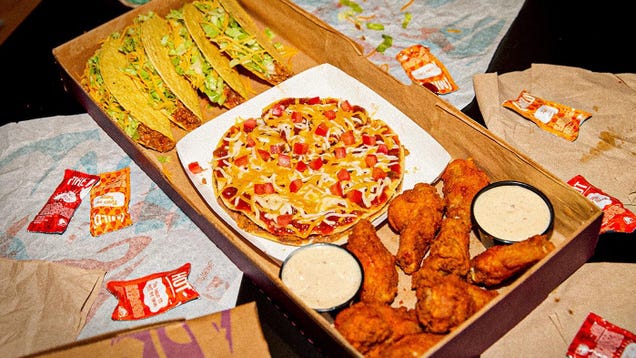 taco-bell’s-new-ultimate-gameday-box-isn’t-much-of-a-deal-at-all