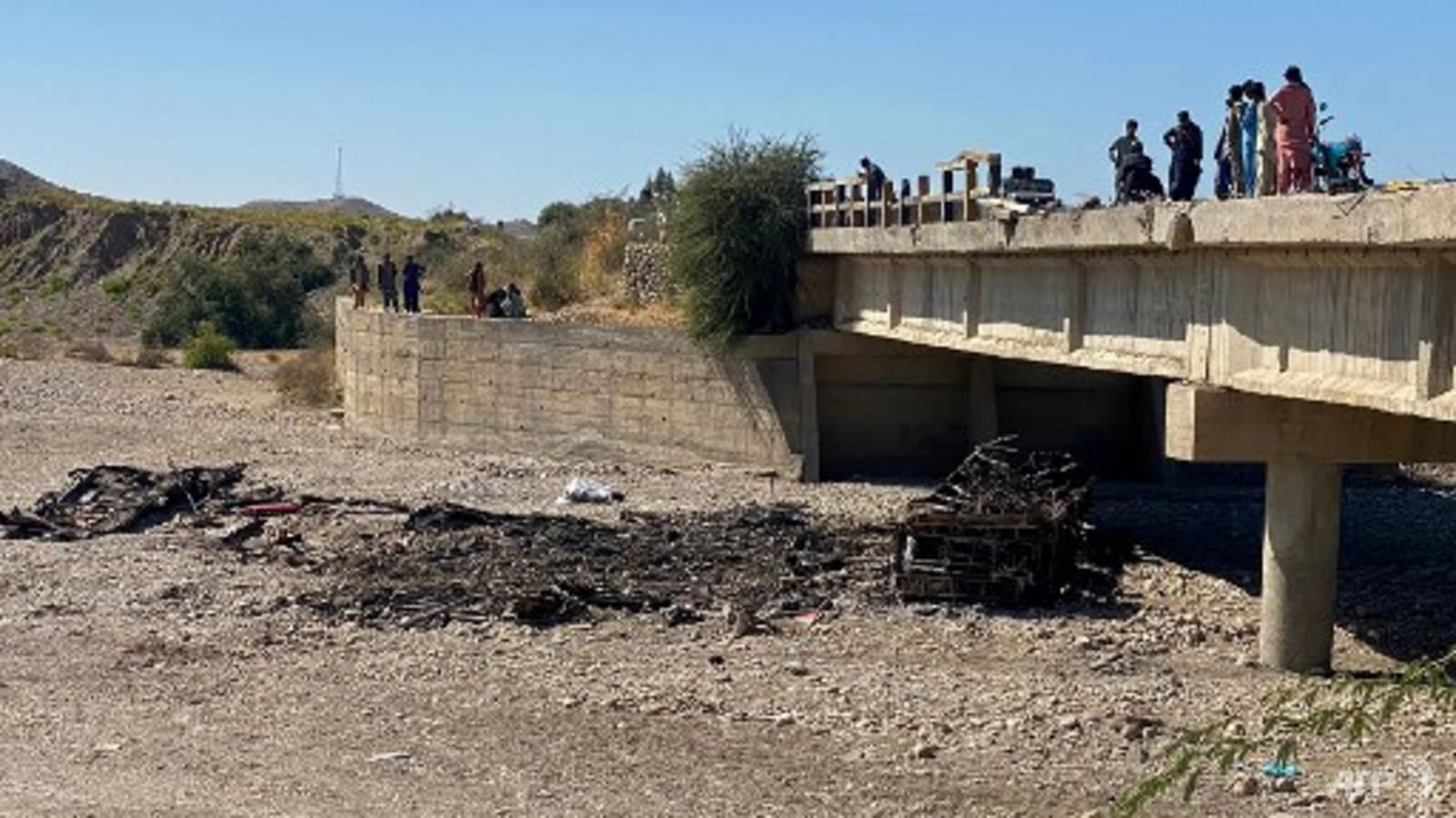 More than 50 killed in twin Pakistan transport tragedies 1 more-than-50-killed-in-twin-pakistan-transport-tragedies