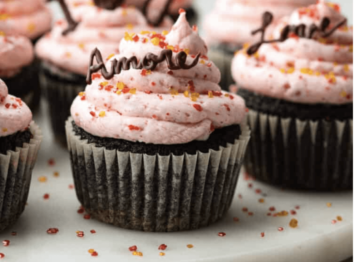 valentine's-day-cupcakes-–-the-recipe-critic