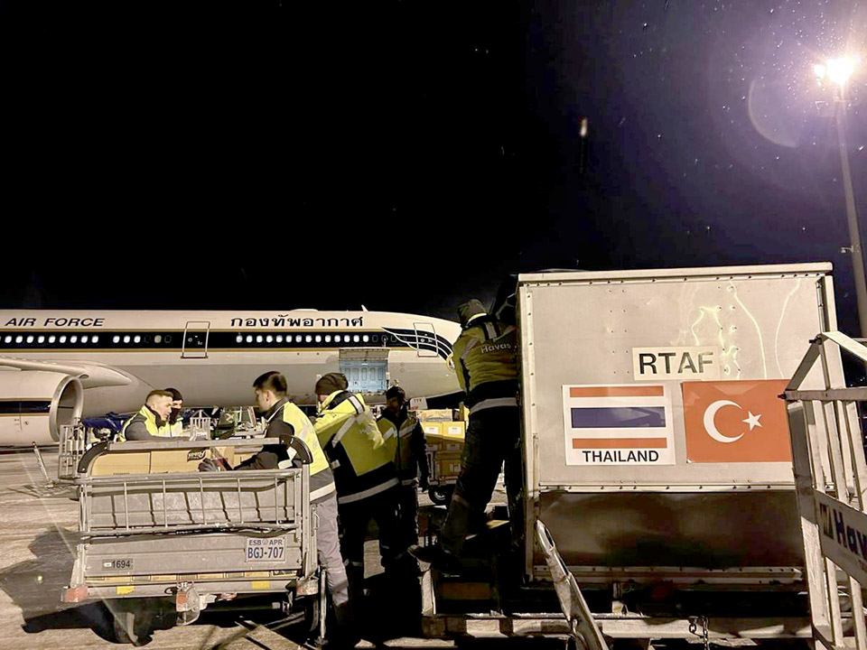 thai-air-force-delivers-royal-donations-to-turkiye-–-pattaya-mail