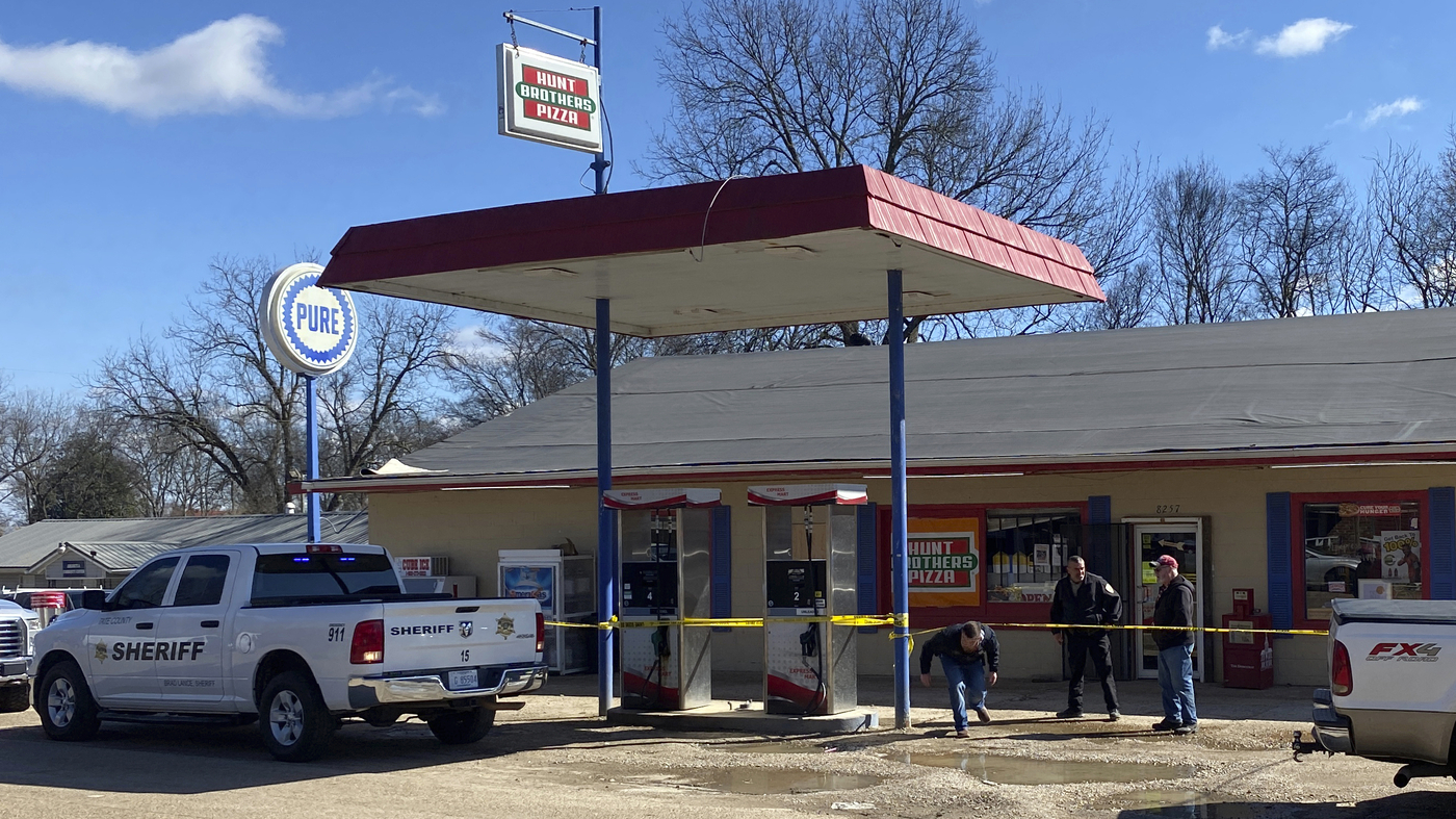 a-shooter-killed-6-people-in-mississippi.-a-suspect-is-in-custody