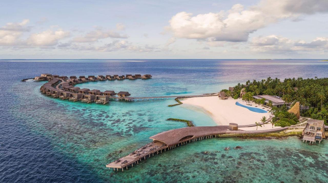 st.-regis-maldives-receives-forbes-travel-guide's-five-star-award-for-4th-year