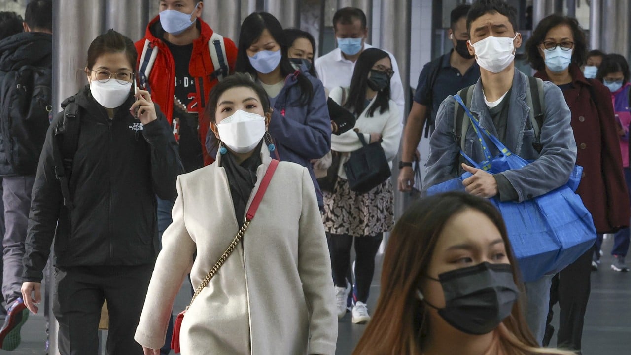 hong-kong-extends-mask-mandate-to-march-8,-expert-cites-influenza-risk