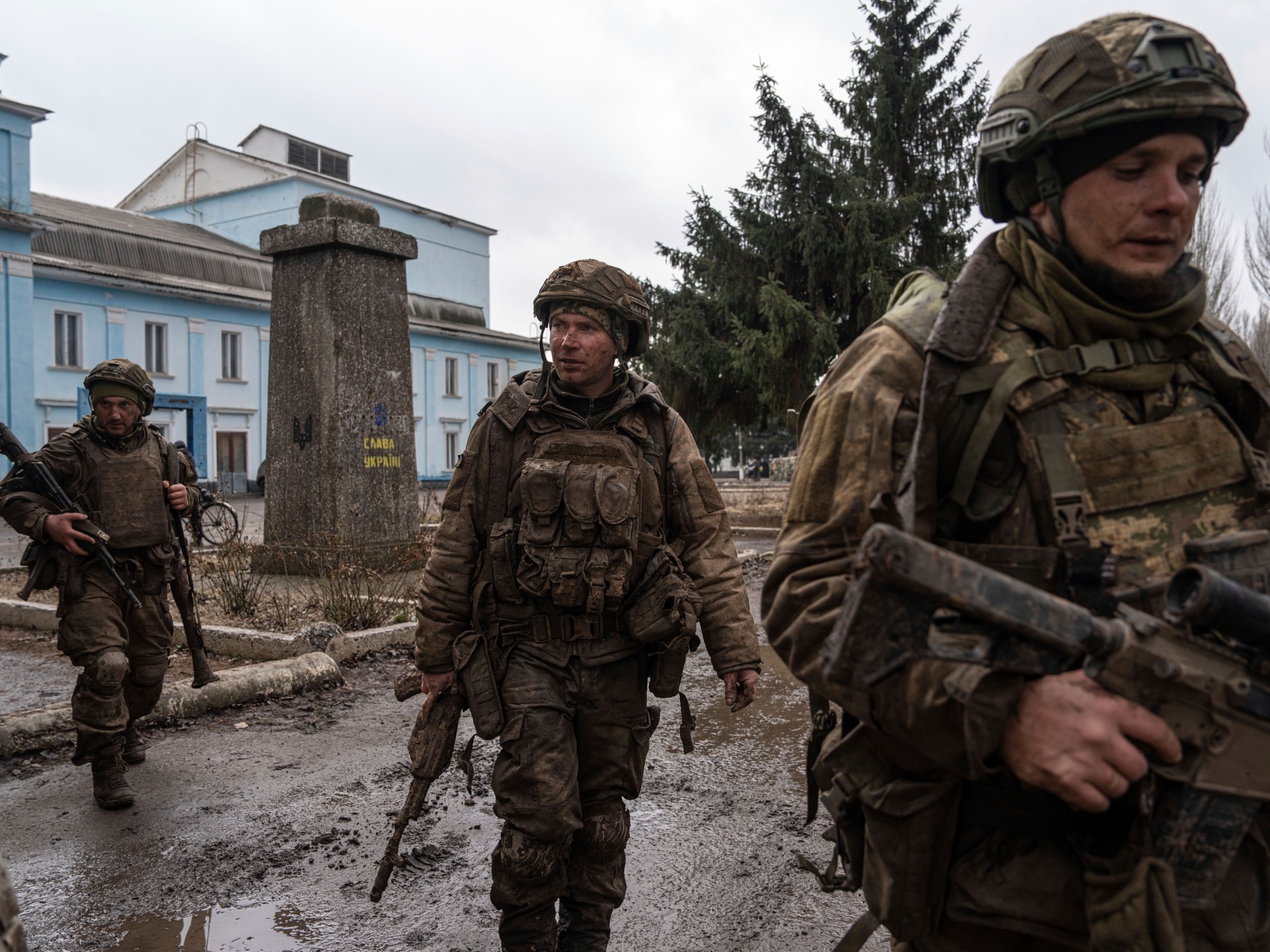 why-is-ukraine-still-fighting-in-decimated-city-of-bakhmut?