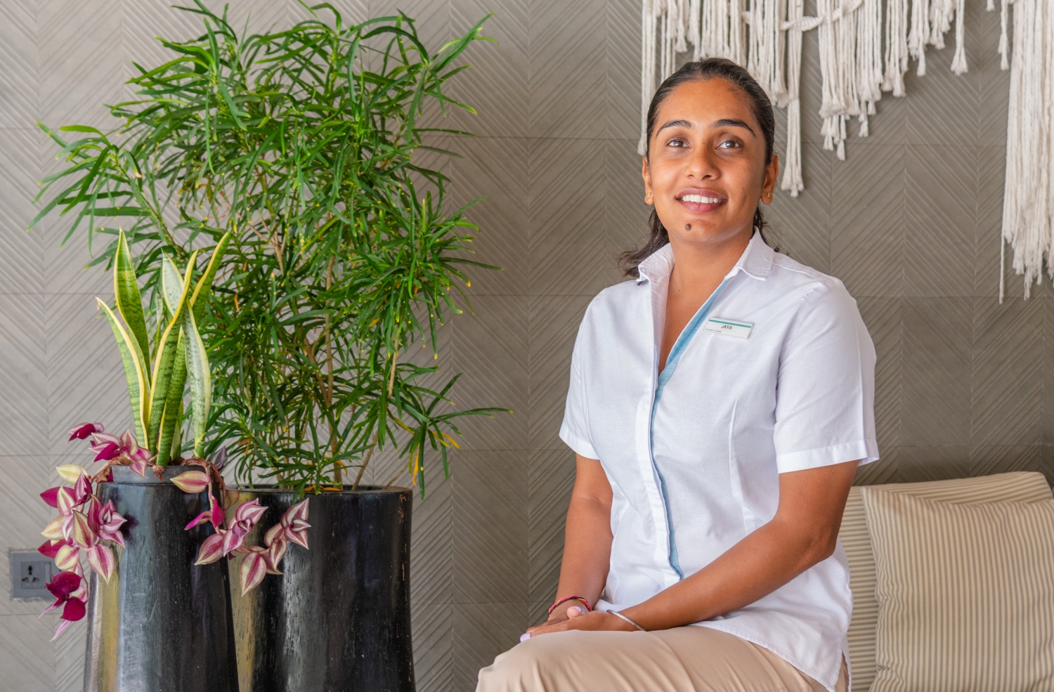women-in-hospitality:-jaya's-journey-to-becoming-assistant-front-office-manager-at-le-meridien-maldives