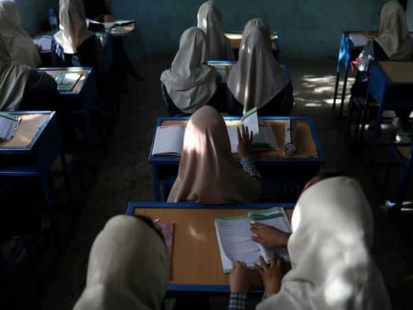 winds-of-resistance-blowing?-afghan-religious-scholars-criticise-taliban's-diktat-banning-female-education